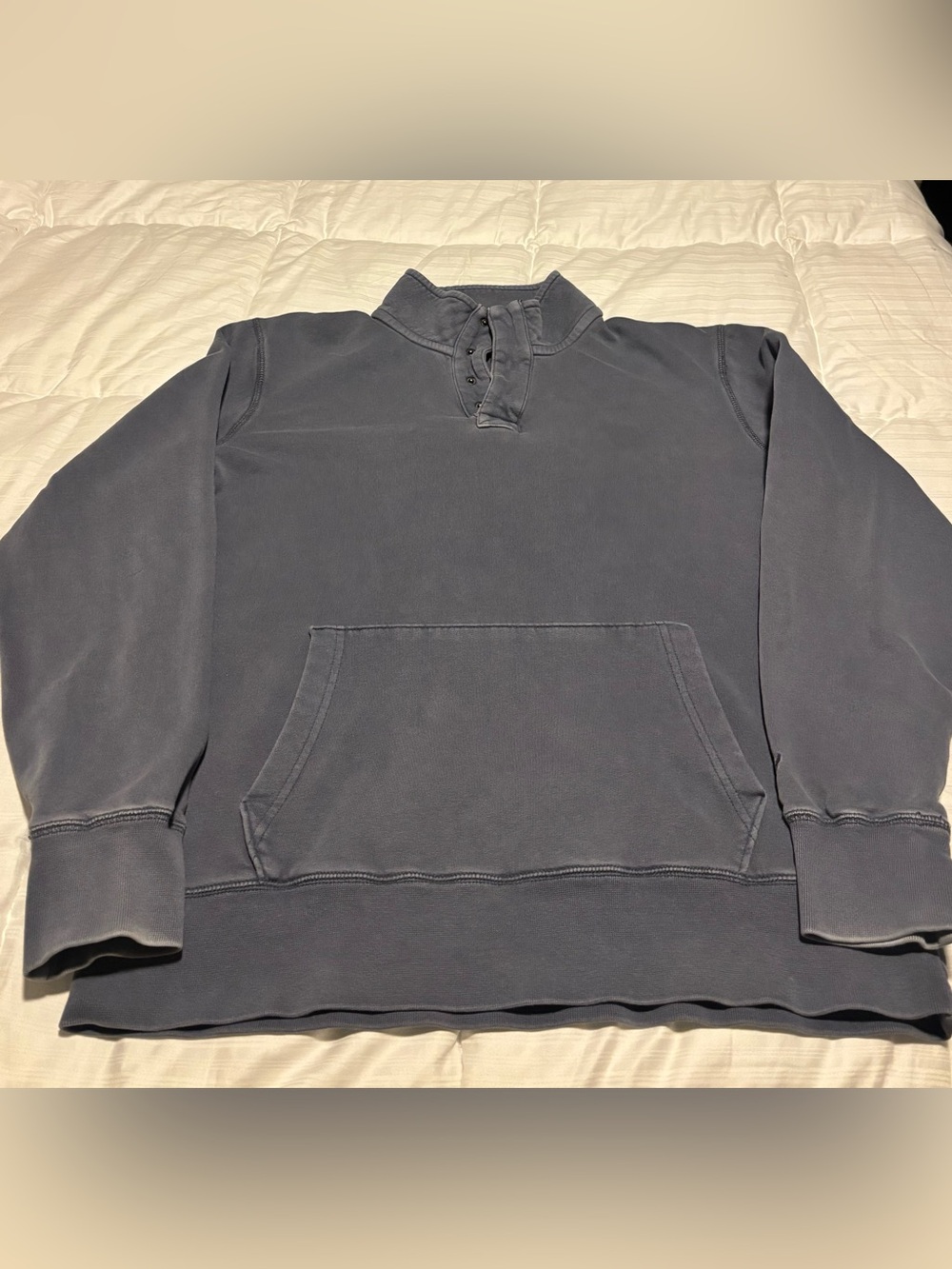 American Eagle “Super Soft” Quarter Snap Faded Blue Sweatshirt Size Medium Tall